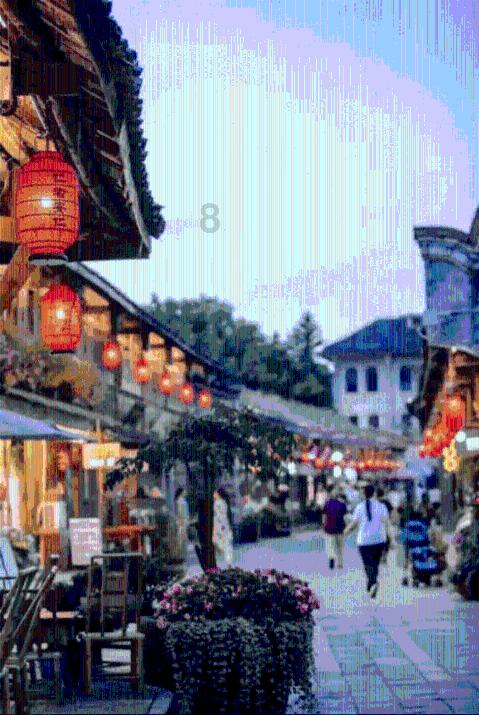 电影《月光武士》还没看？导演虹影向你发出邀请：随时来南滨路看个够